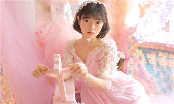 九湖镇供卵试管代怀生子多少钱？这一直是很多不孕不育家庭关注的话题。在中国，不孕不育的发生率越来越高，根据《中国不孕不育现状调研报告》显示，育龄夫妇的不孕不育率从20年前的3%增长至现在的12.5%-18.2%，患者人数高达6000万以上。在这样的背景下，许多家庭通过供卵试管来实现自己的生育梦想。那么，供卵试管代怀生子的费用到底是多少呢？